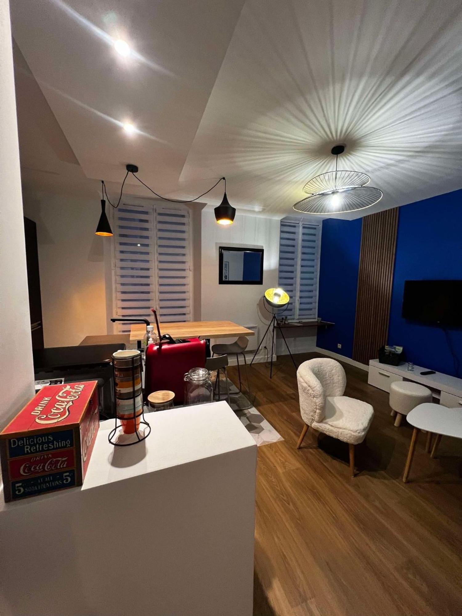 Appartement Le Flamboyant - Wifi - Central - Cosy Aix-les-Bains Buitenkant foto